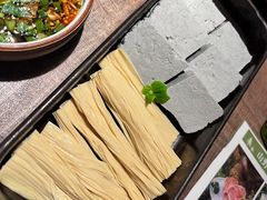 -蘑界·野生菌火锅(深业上城店)