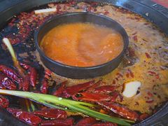 -黄潇洒老火锅(九眼桥宏济巷店)