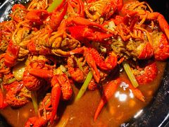 -沪小胖小龙虾(淮海中路旗舰店)