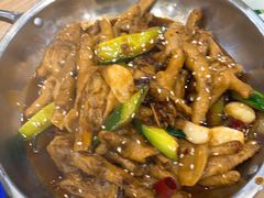 -江城燕子大排档(江汉路步行街店)