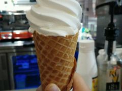 -万利隆面包生日蛋糕(人民路店)