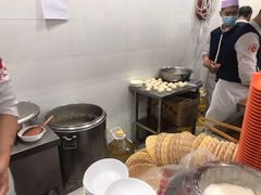 -方中山胡辣汤(成都首店)