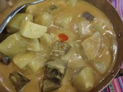 -香巴拉云南餐厅(华莱坞店)