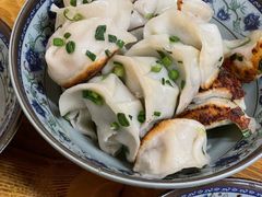 鲜肉煎饺-无名氏宵夜小摊(祝家三姐妹馄饨店)