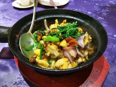 啫啫牛蛙煲-惠食佳·朱雀(东方商厦店)