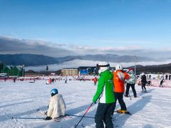 -鳌山滑雪度假区