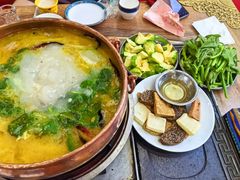 -三锅莊·牦牛肉火锅·香格里拉特色藏餐宴请餐厅(昆明创始店)
