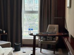 -蓝蔻酒店(深圳东站布吉万象汇店)