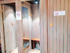 -暴风岛沉浸式体验馆(百联世纪店)
