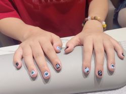 -丽心自助美甲美睫