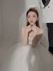 -唯一旅拍·颂当代影像艺术中心(上城店)