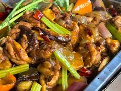 -后街佬·炭火鲜鱼杂(南城店)