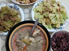 -家家月嫂育婴师育儿嫂(龙岗直营店)