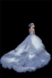 -至臻微拉婚纱摄影