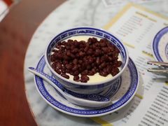 红豆双皮奶-黄氏许牛奶甜品餐厅(裕华万达店)