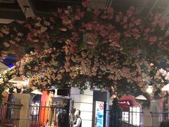 -沪小胖小龙虾(淮海中路旗舰店)