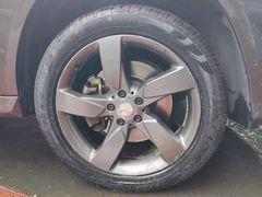 -倍耐力轮胎专卖店(碧云路店)