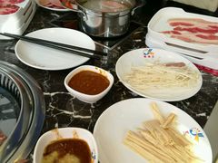 -星海汇海鲜自助烤肉火锅(百大店)