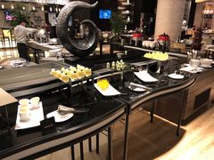 自助取餐区-浦东绿地铂骊酒店-POYA西餐厅(绿地东海岸国际广场店)