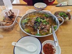 -谢老五跷脚牛肉·非遗传承店