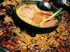 -锅首鲜品火锅(鸳鸯店)