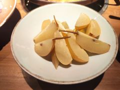三婆婆的坛子梨-吃饭皇帝大(长宁龙之梦店)