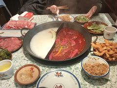 -鸿姐老火锅(花园路店)