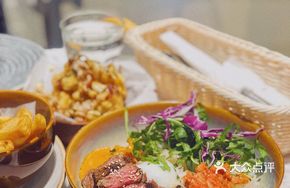 Grilled Beef with Kimchi and Soft-Boiled Egg Rice