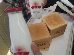 -红星前进面包牛奶公司(君太店)