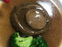 -鹏城人家海鲜酒家·23年老字号(较场尾店)