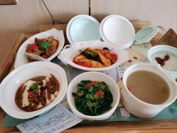 -贝美月子中心(半坡店)