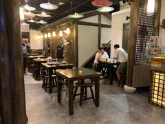 -聚汇三少·龙虾·中餐厅(莫邪路新天地店)