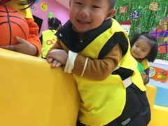 -想象乐创意早教托育中心(殷高西路店)