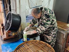 -月亮饼香烟店(翠竹新村店)