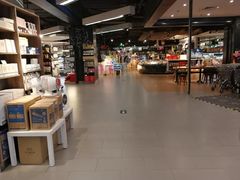 -Olé精品超市(上海虹桥南丰城店)