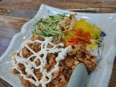 -张秀梅烤肉拌饭脆皮鸡饭