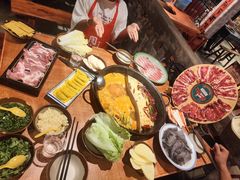 -周小明火锅(黑金冠社区店)