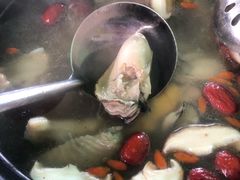 -花苑美食横琴生蚝火锅(拱北粤华路店)