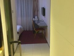 -莫泰酒店(厦门万象城火车站地铁站店)