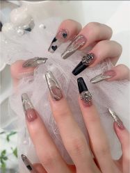 -CM.Nail美甲美睫