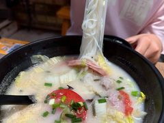 -渝和喵叔米线(南坪万达店)