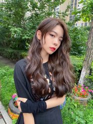 -银星女王公园发型艺术沙龙