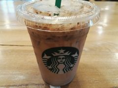 红茶拿铁-星巴克臻选(广州沙面店)