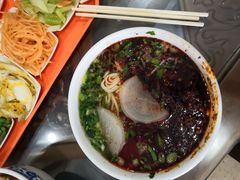 -吾穆勒蓬灰牛肉面·清真(北滨河中路店)