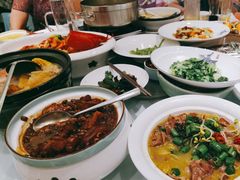 -沪华海鲜大酒楼(南汇店)