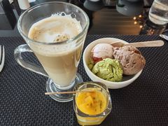-圣丰索菲特·2 On 988 Café 自助餐厅
