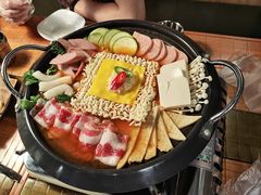 -七楽·韩式欢聚餐厅 치르치르(龙泉驿万达店)