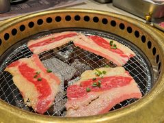 -蚂蚁洞·烤肉大营地(上海静安大悦城店)