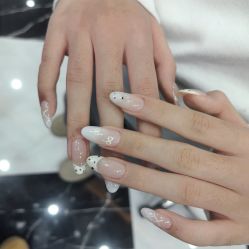 -丹曦·美甲美睫
