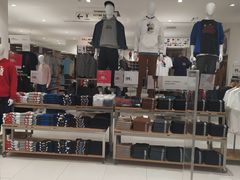 -优衣库(广州天河领展广场店)